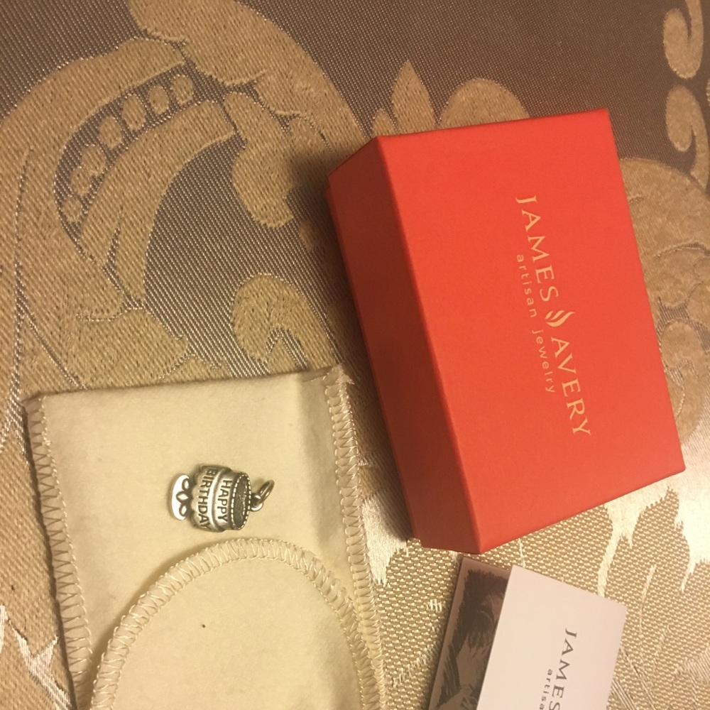 ❌SOLD Avery Tiny Happy Birthday Cake Charm